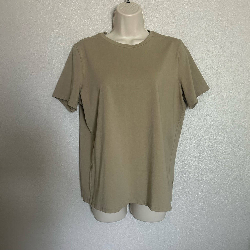 lululemon athletica Short Sleeve Tee in Olive/Taupe Sz L